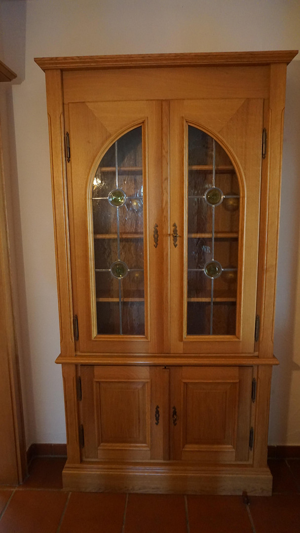 Bücherschrank